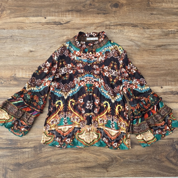 Alice + Olivia Liberty Printed Ruffled Sleeve Blouse Size P / XS - Picture 4 of 10